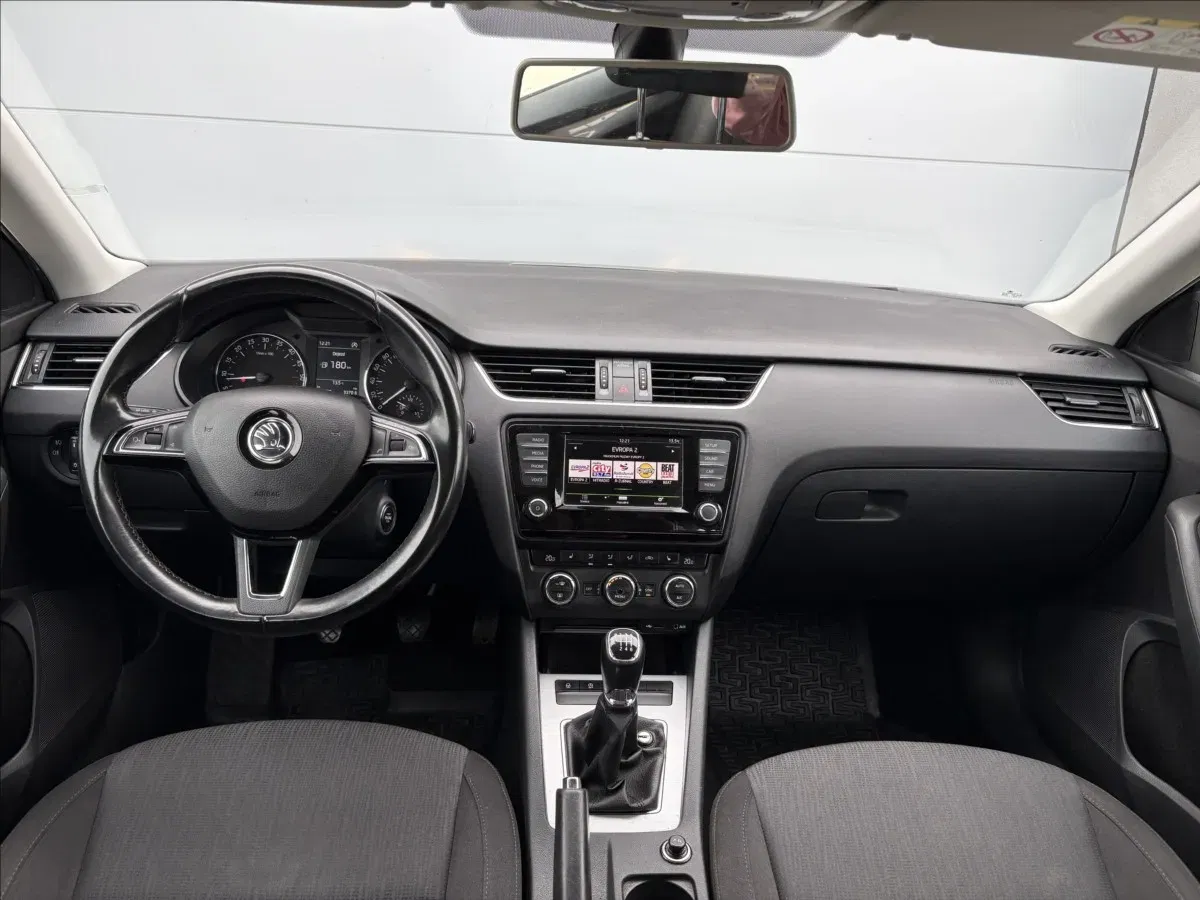 Škoda Octavia - Náhled 7