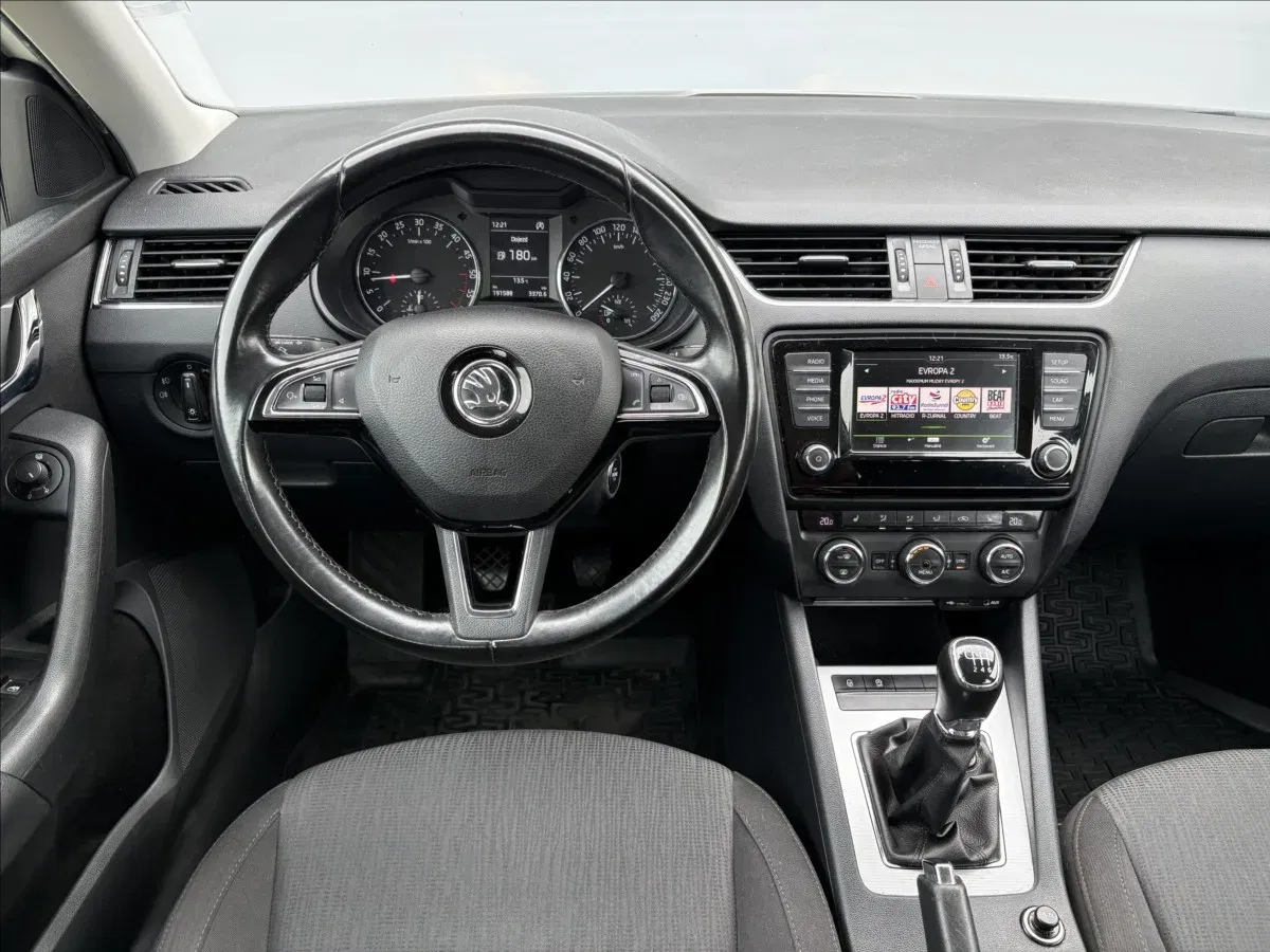 Škoda Octavia - Náhled 8
