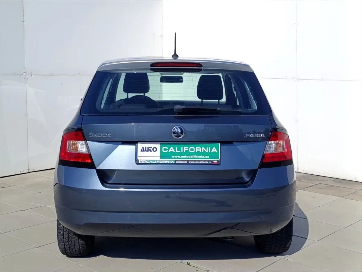 Škoda Fabia - Náhled 8
