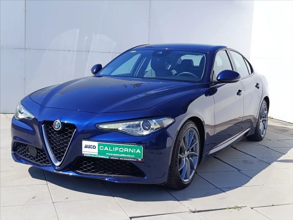 Alfa Romeo Giulia - Náhled 2