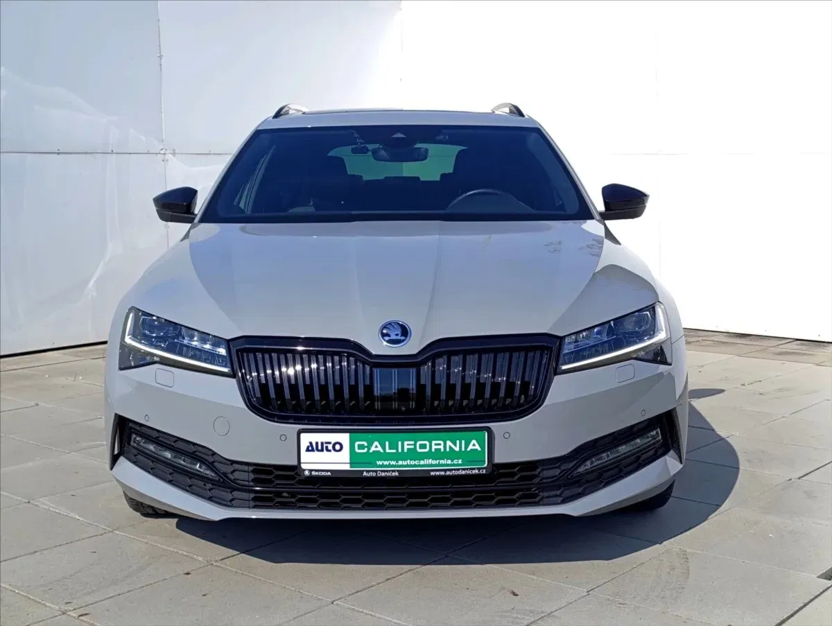 Škoda Superb - Náhled 3