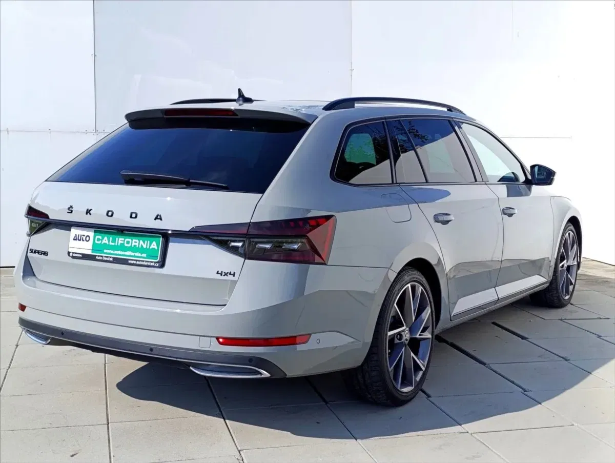 Škoda Superb - Náhled 7