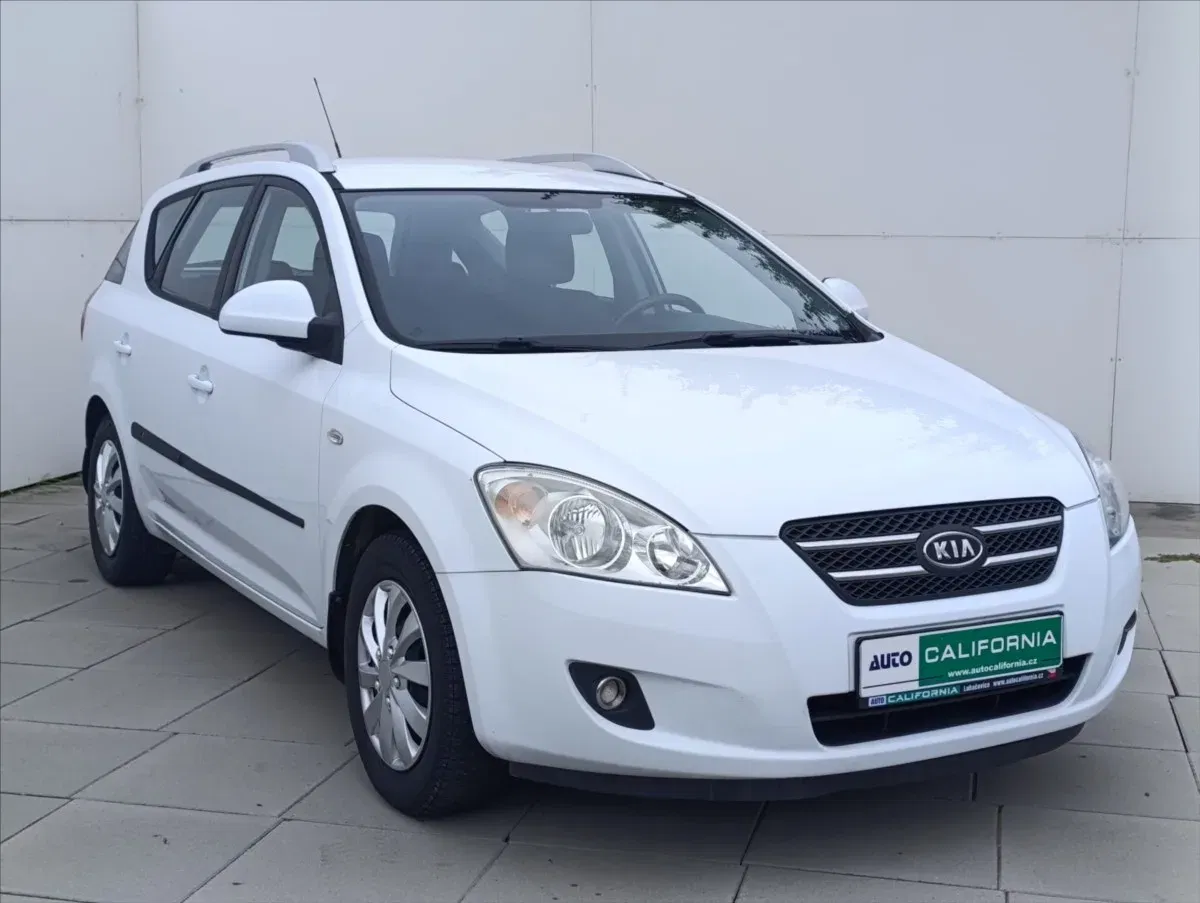 Kia Ceed - Náhled 4