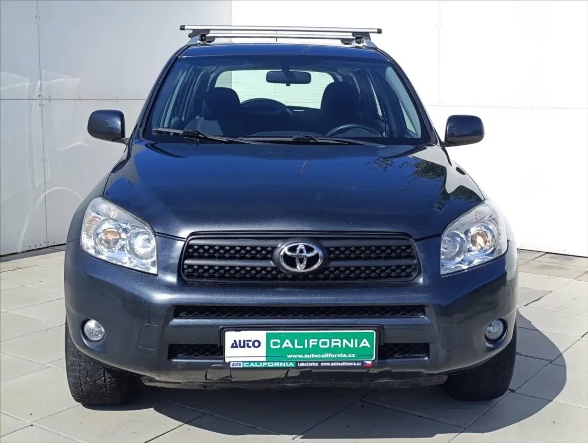 Toyota RAV4 - Náhled 3