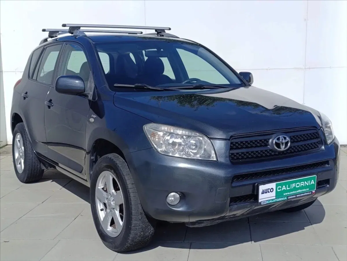 Toyota RAV4 - Náhled 4