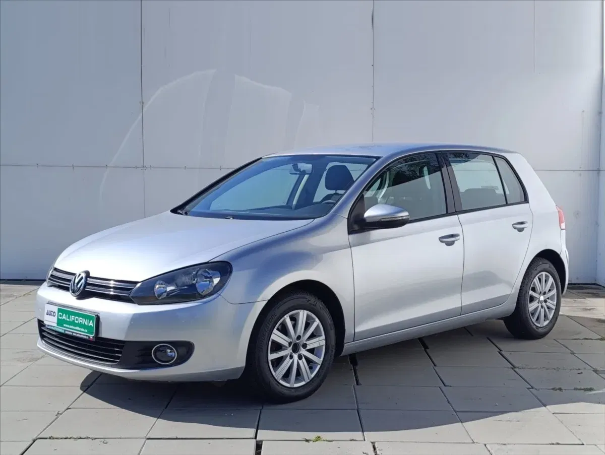 Volkswagen Golf - Obrázek 1