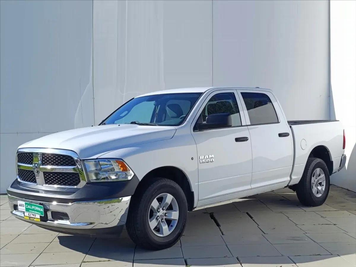 Dodge RAM 1500 3,6 i 4x4 Automat 6míst Tažné, 2017