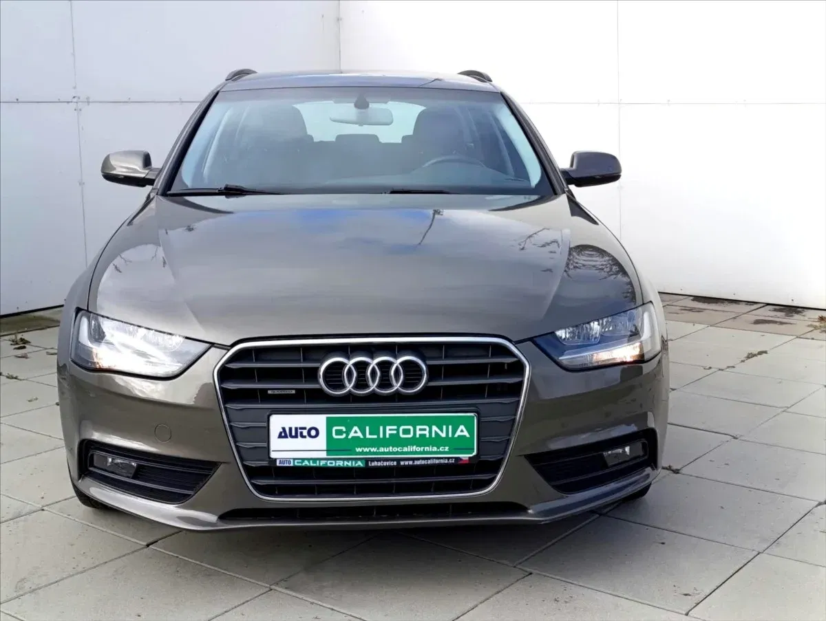 Audi A4 - Náhled 3