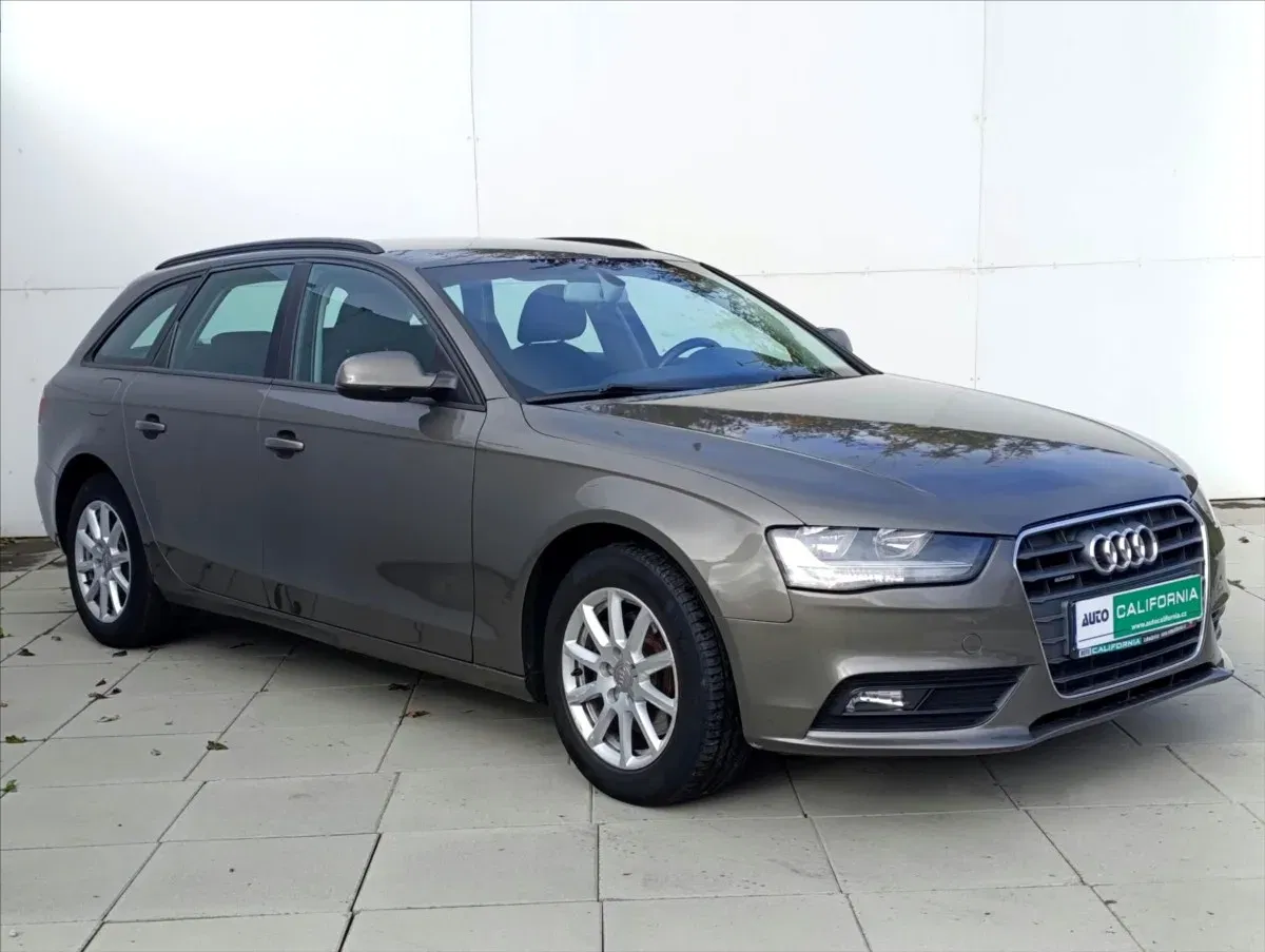 Audi A4 - Náhled 5