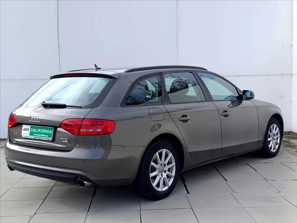 Audi A4 - Náhled 6