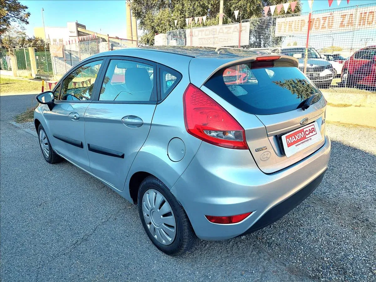 Ford Fiesta - Náhled 6