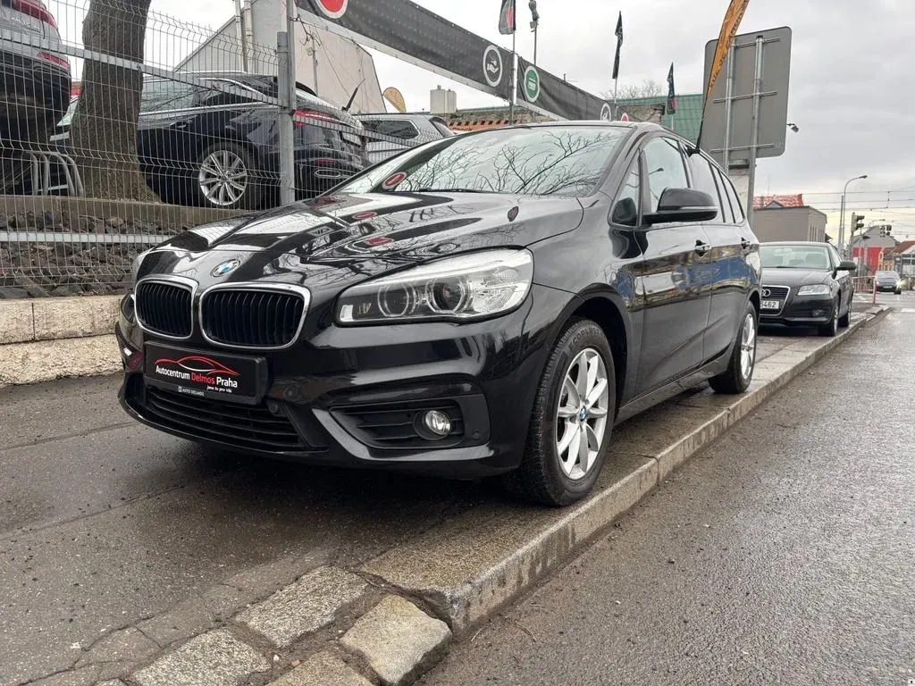 BMW Řada 2 - Obrázek 1