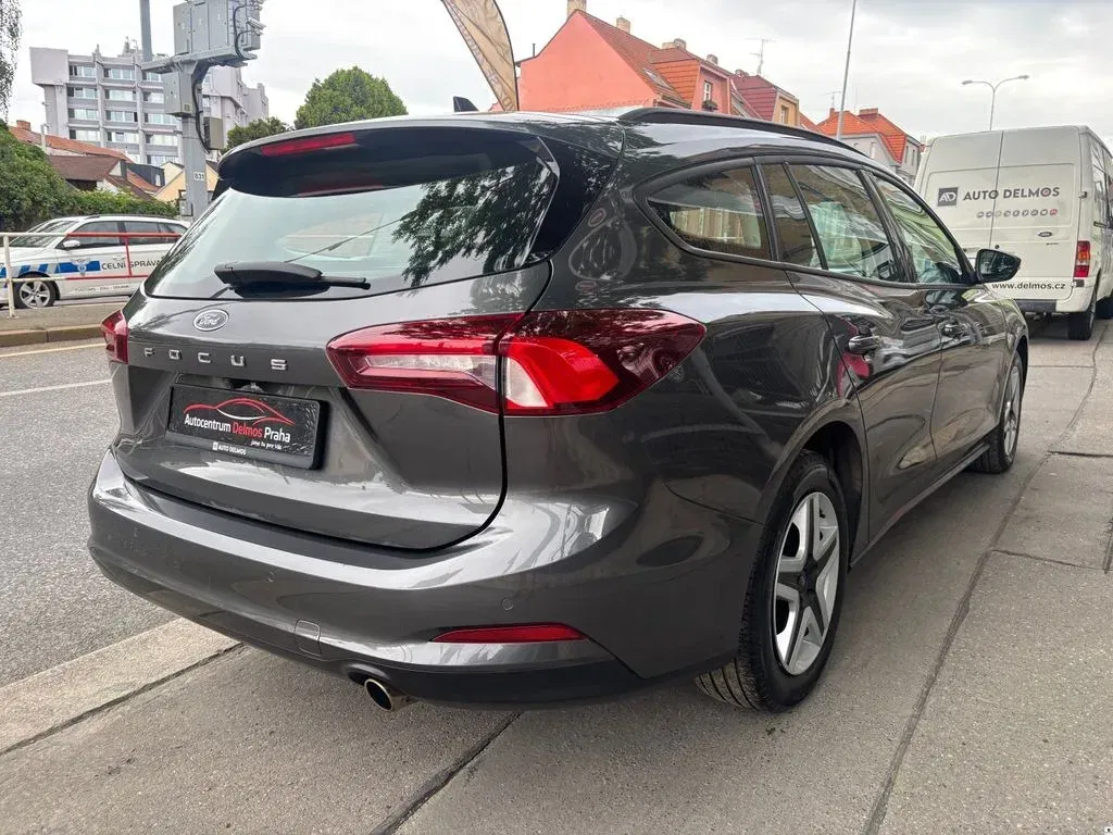 Ford Focus - Náhled 8
