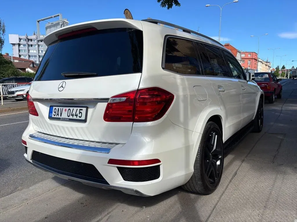 Mercedes-Benz GL - Náhled 7
