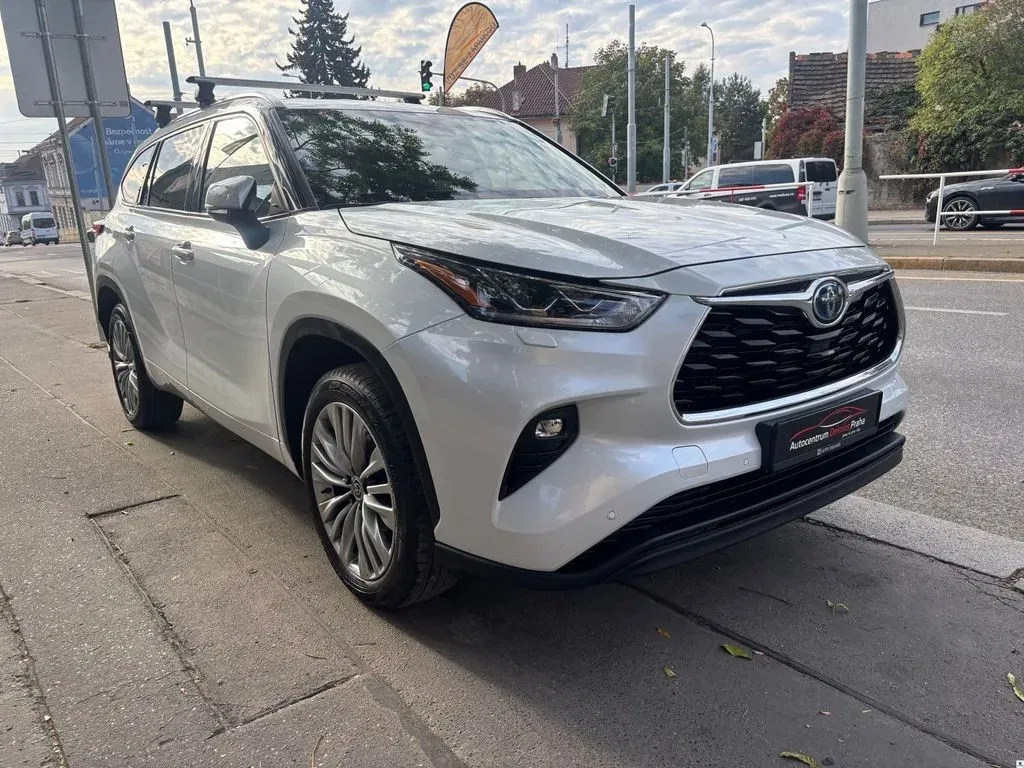 Toyota Highlander - Náhled 8