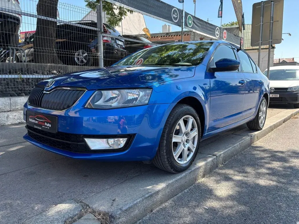 Škoda Octavia – fotografie 1