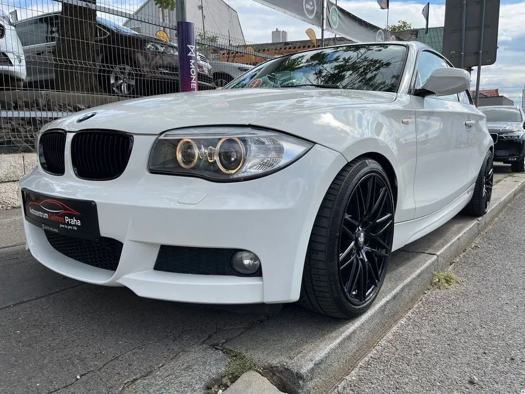 BMW 1 M Coupé – fotografie 1