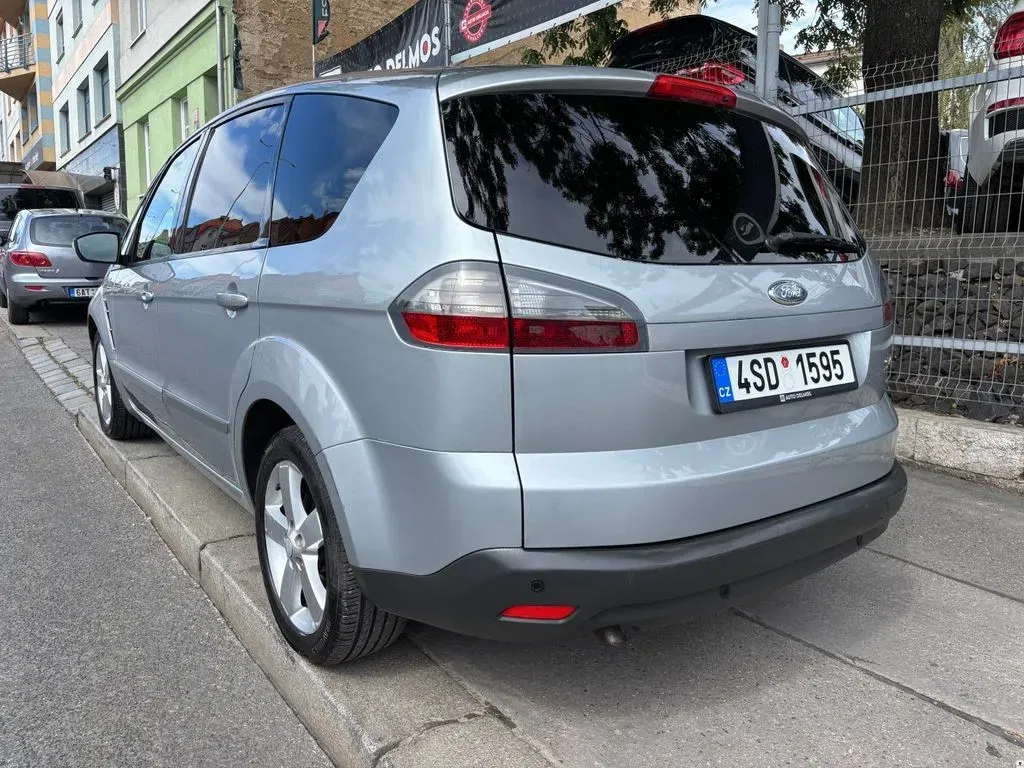 Ford S-MAX - Náhled 4