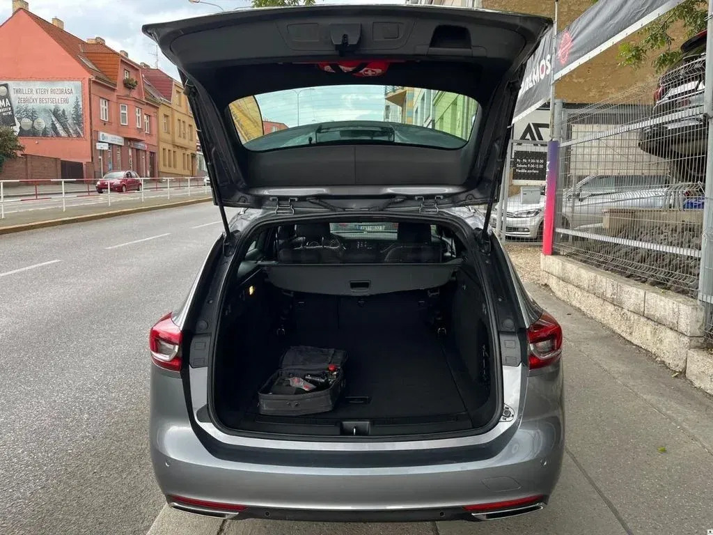 Opel Insignia - Náhled 6