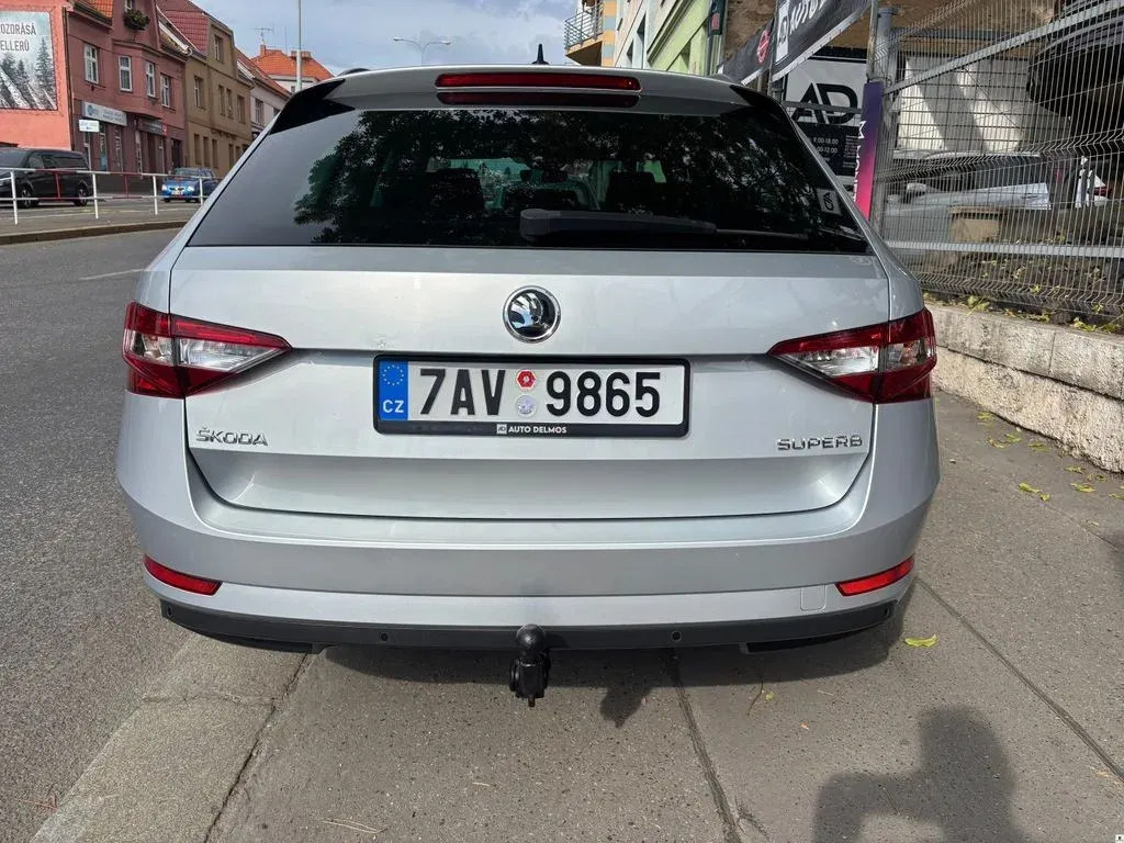 Škoda Superb - Náhled 5