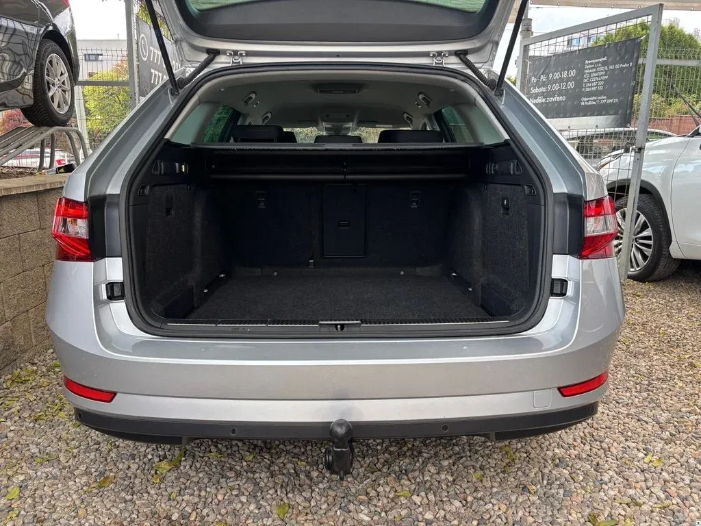 Škoda Superb - Náhled 6