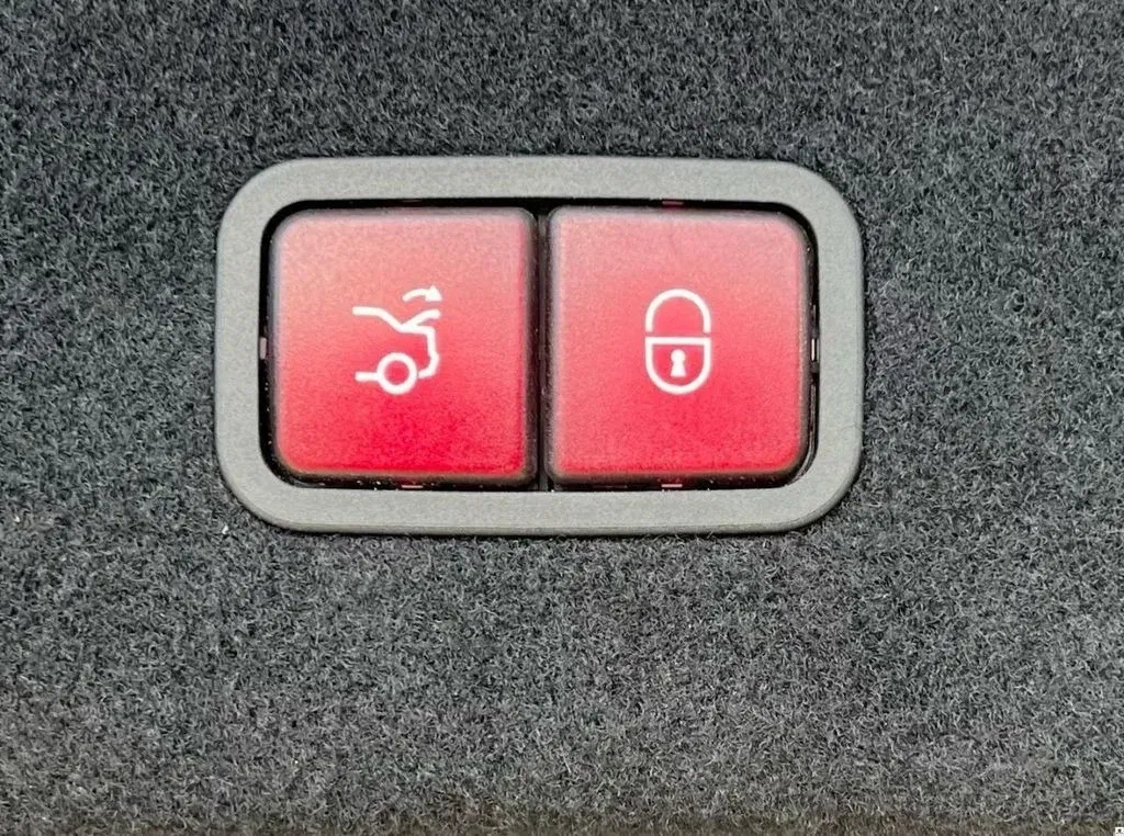 Mercedes-Benz Třídy S - Náhled 7