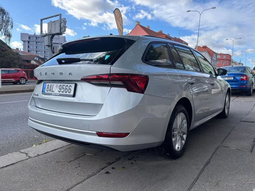 Škoda Octavia - Náhled 7