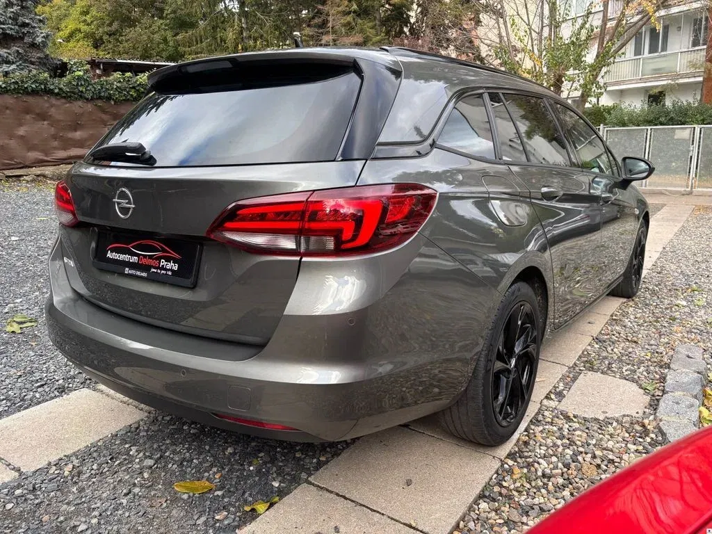 Opel Astra - Náhled 6
