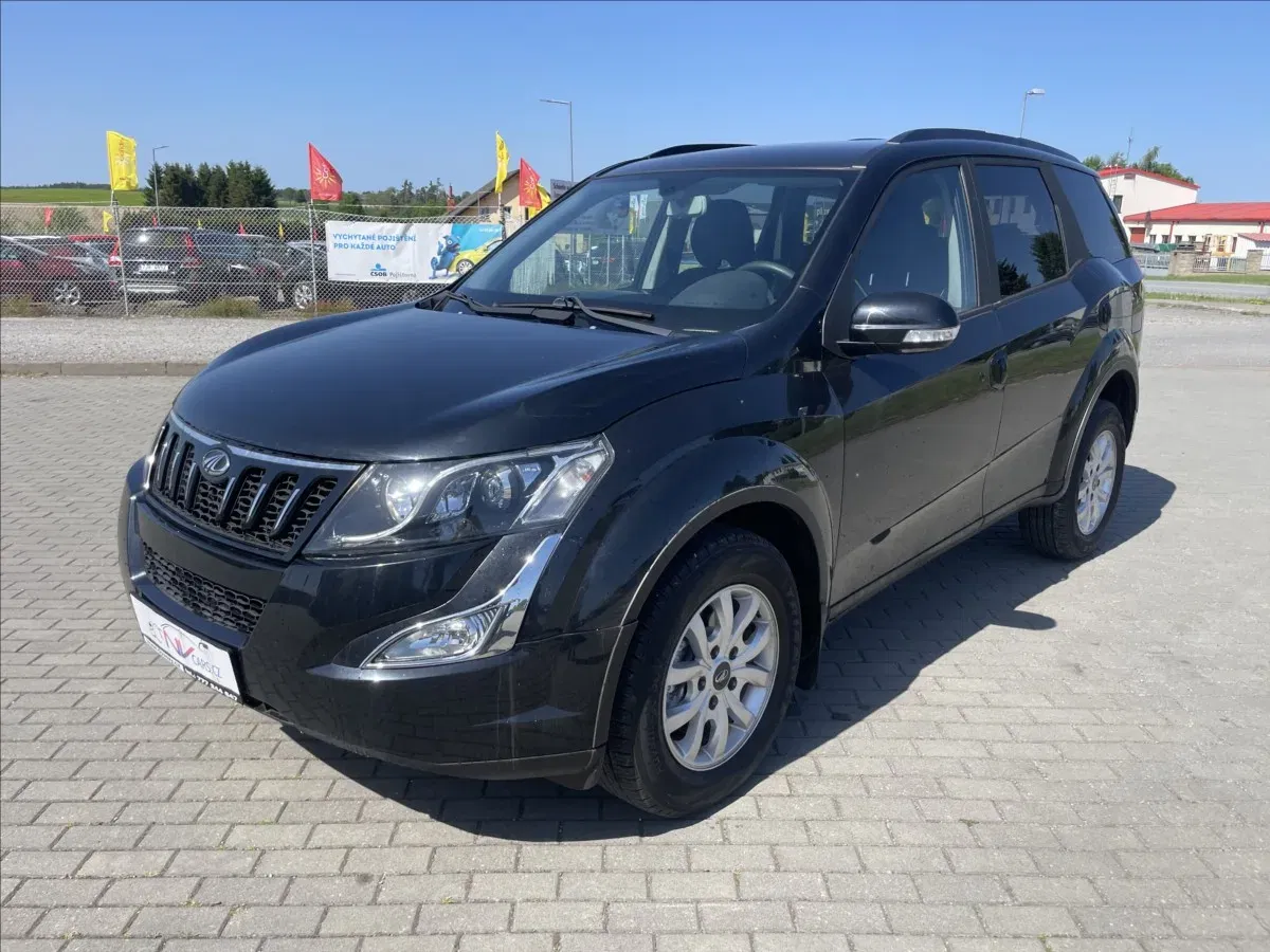 Mahindra XUV500 - Obrázek 1