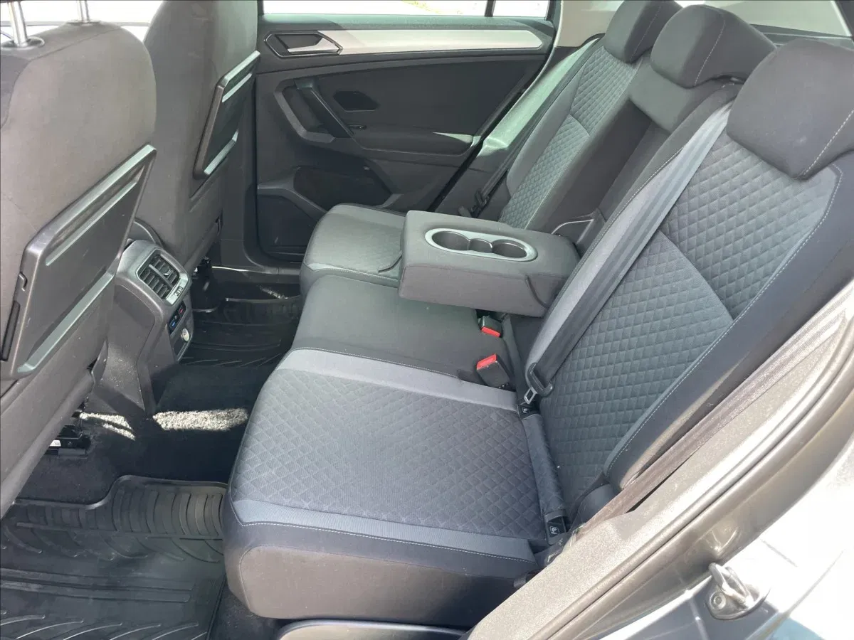 Volkswagen Tiguan - Náhled 8
