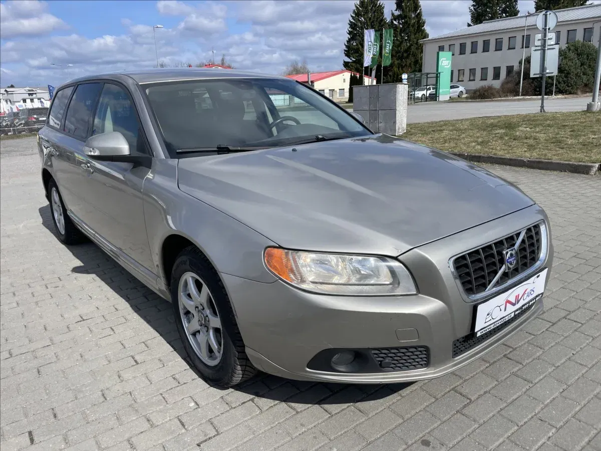Volvo V70 - Náhled 6