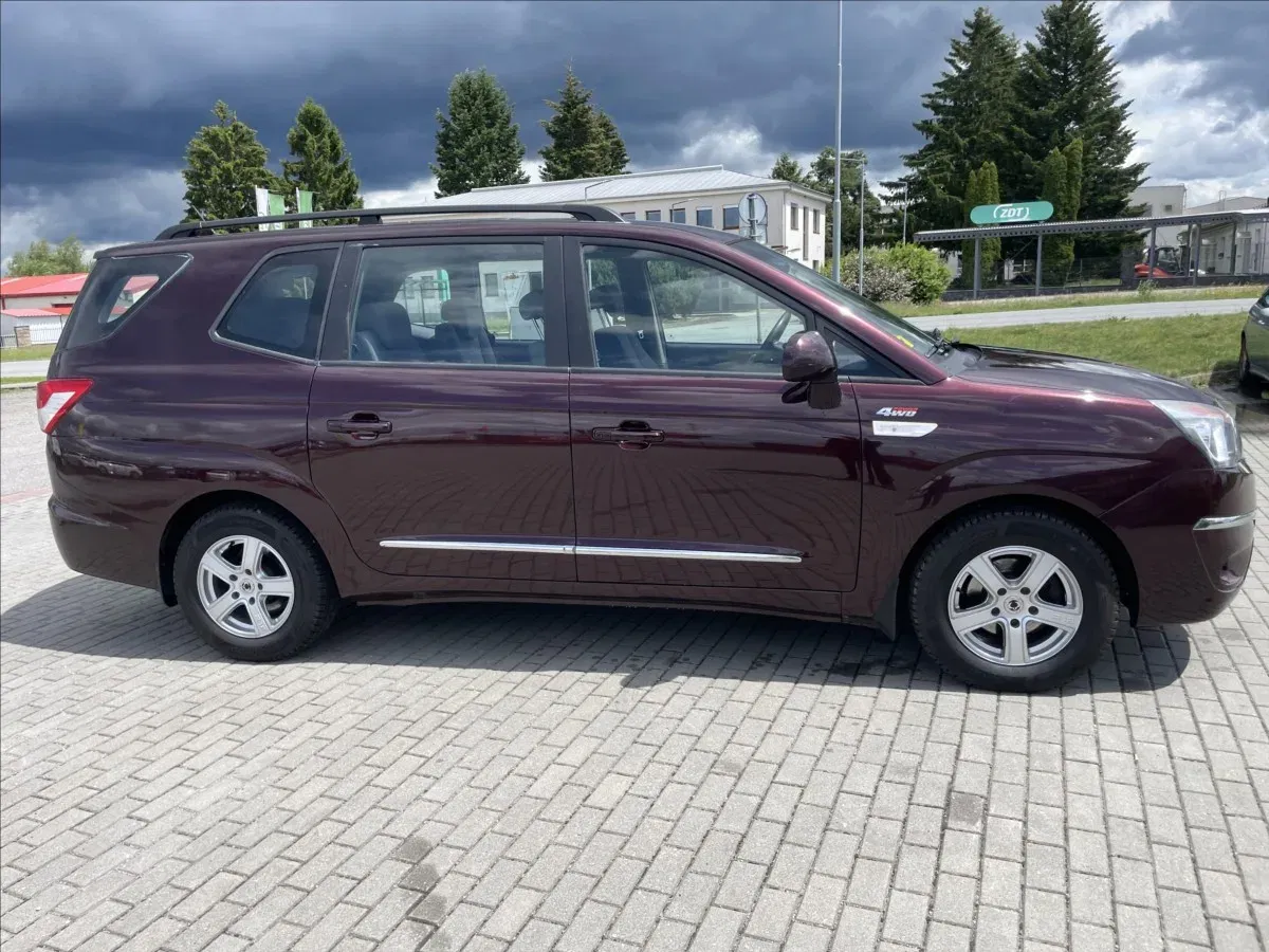 SsangYong Rodius - Náhled 5