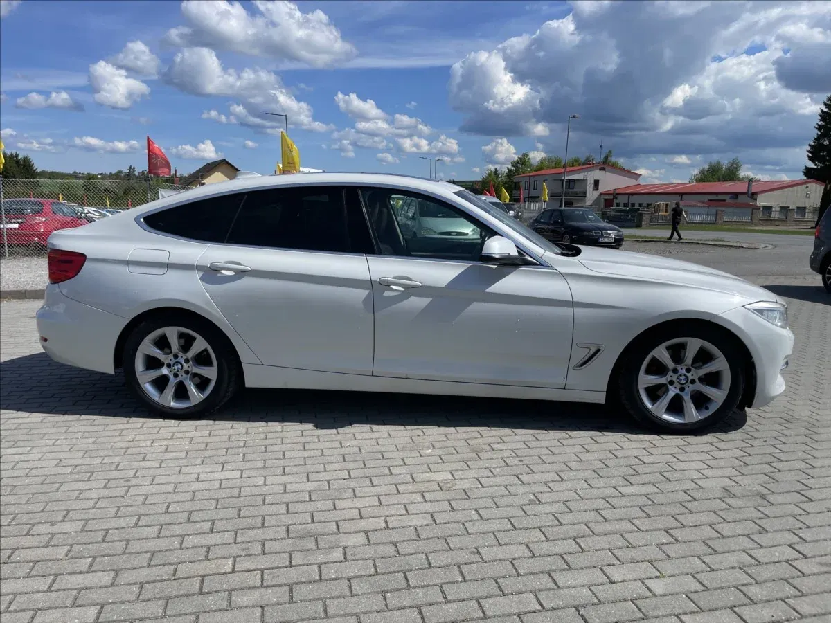 BMW Řada 3 - Náhled 5