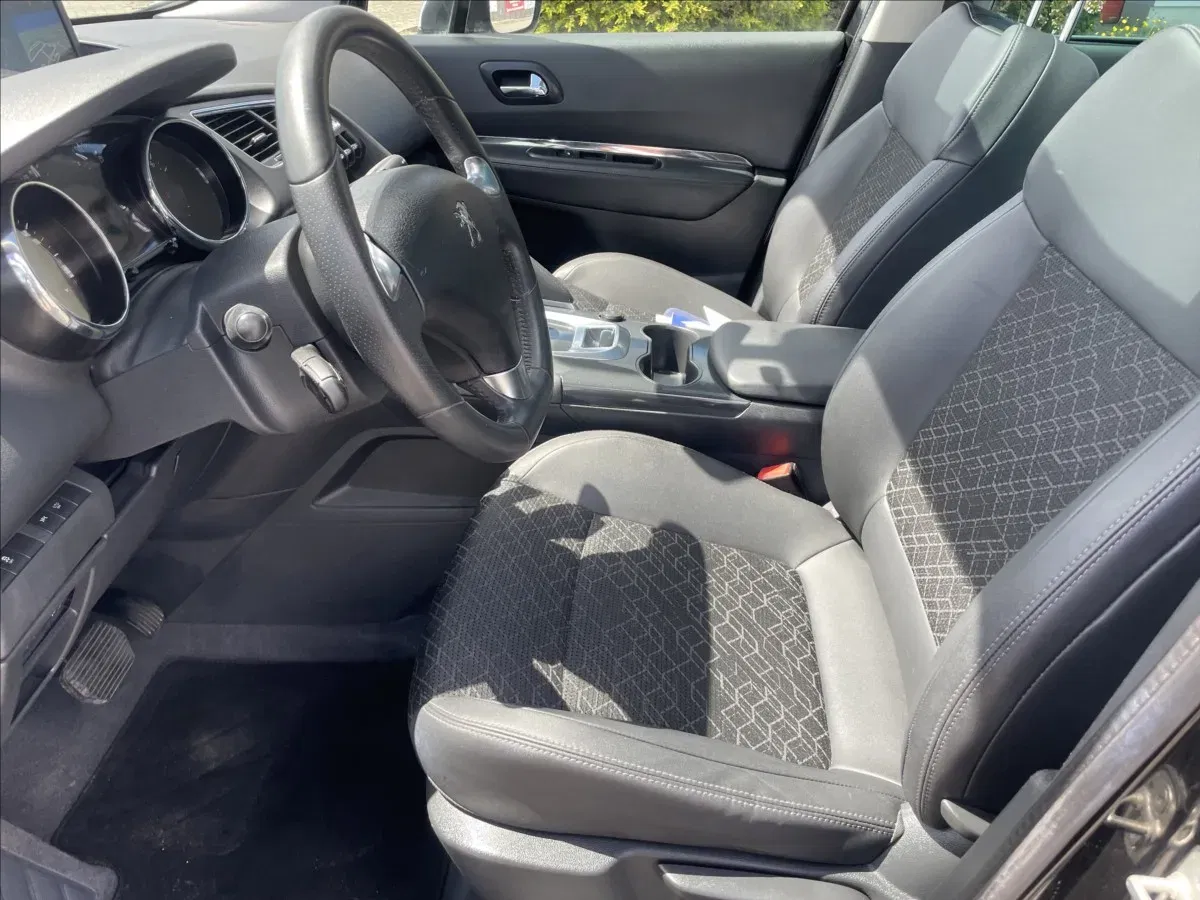 Peugeot 3008 - Náhled 7