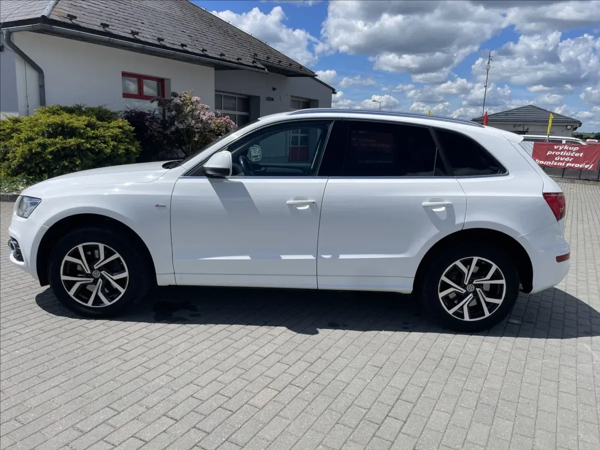 Audi Q5 - Náhled 2