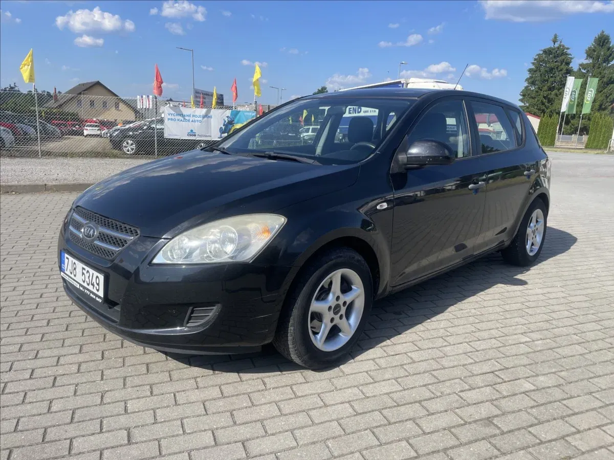 Kia Ceed - Obrázek 1