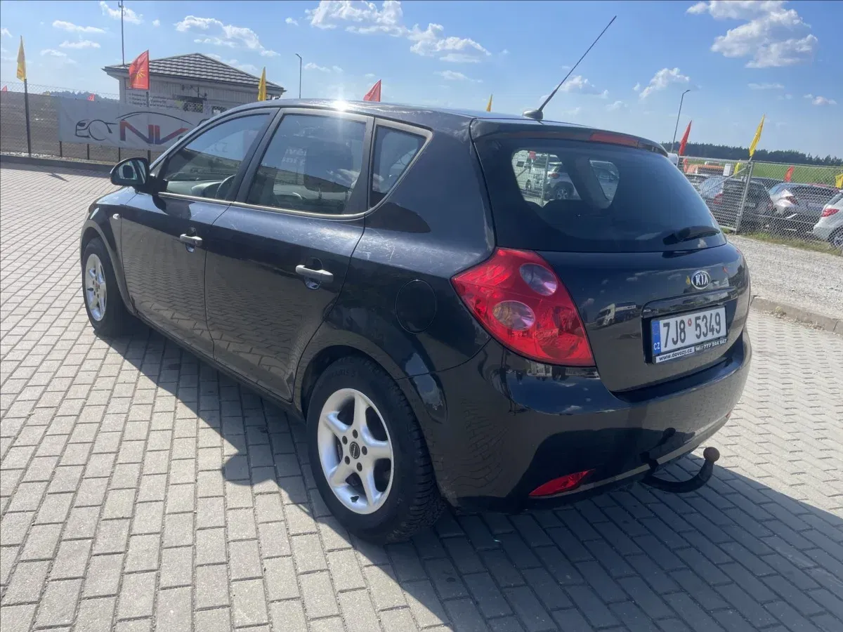 Kia Ceed - Náhled 3