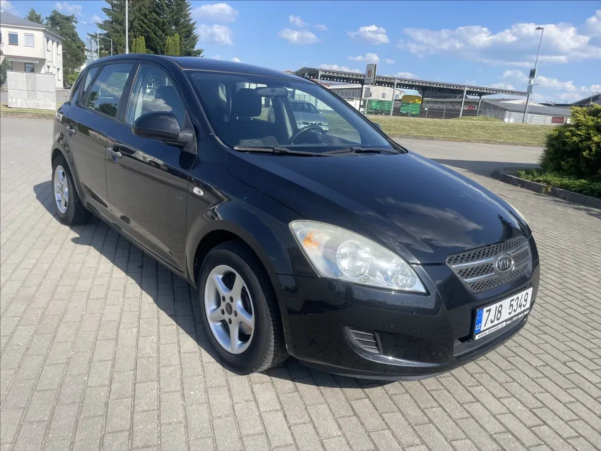 Kia Ceed - Náhled 6