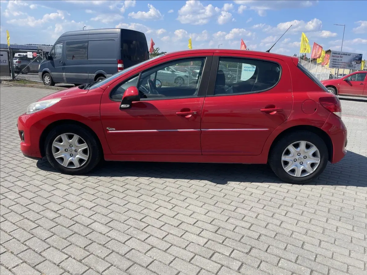 Peugeot 207 - Náhled 2