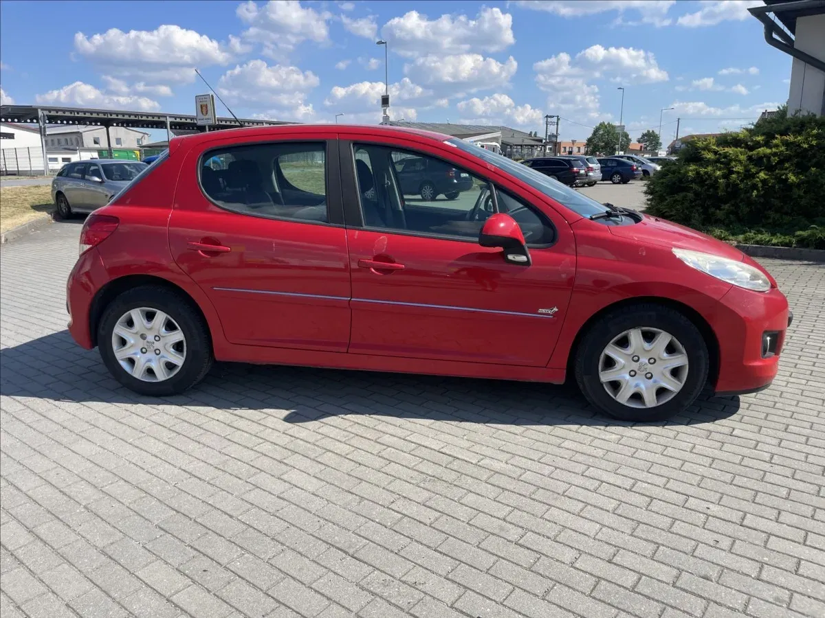 Peugeot 207 - Náhled 5