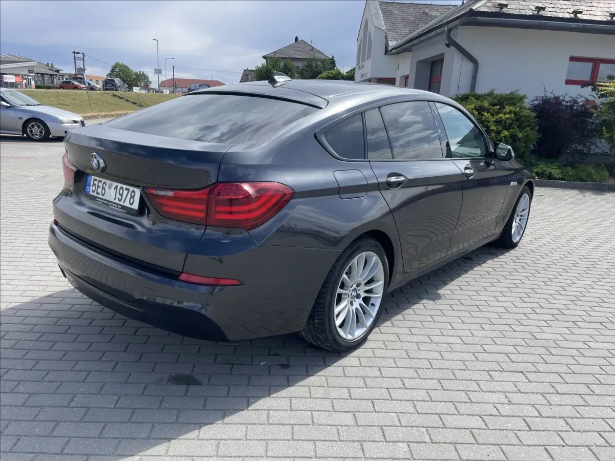 BMW Řada 5 - Náhled 4