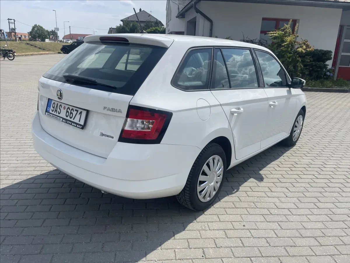 Škoda Fabia - Náhled 4