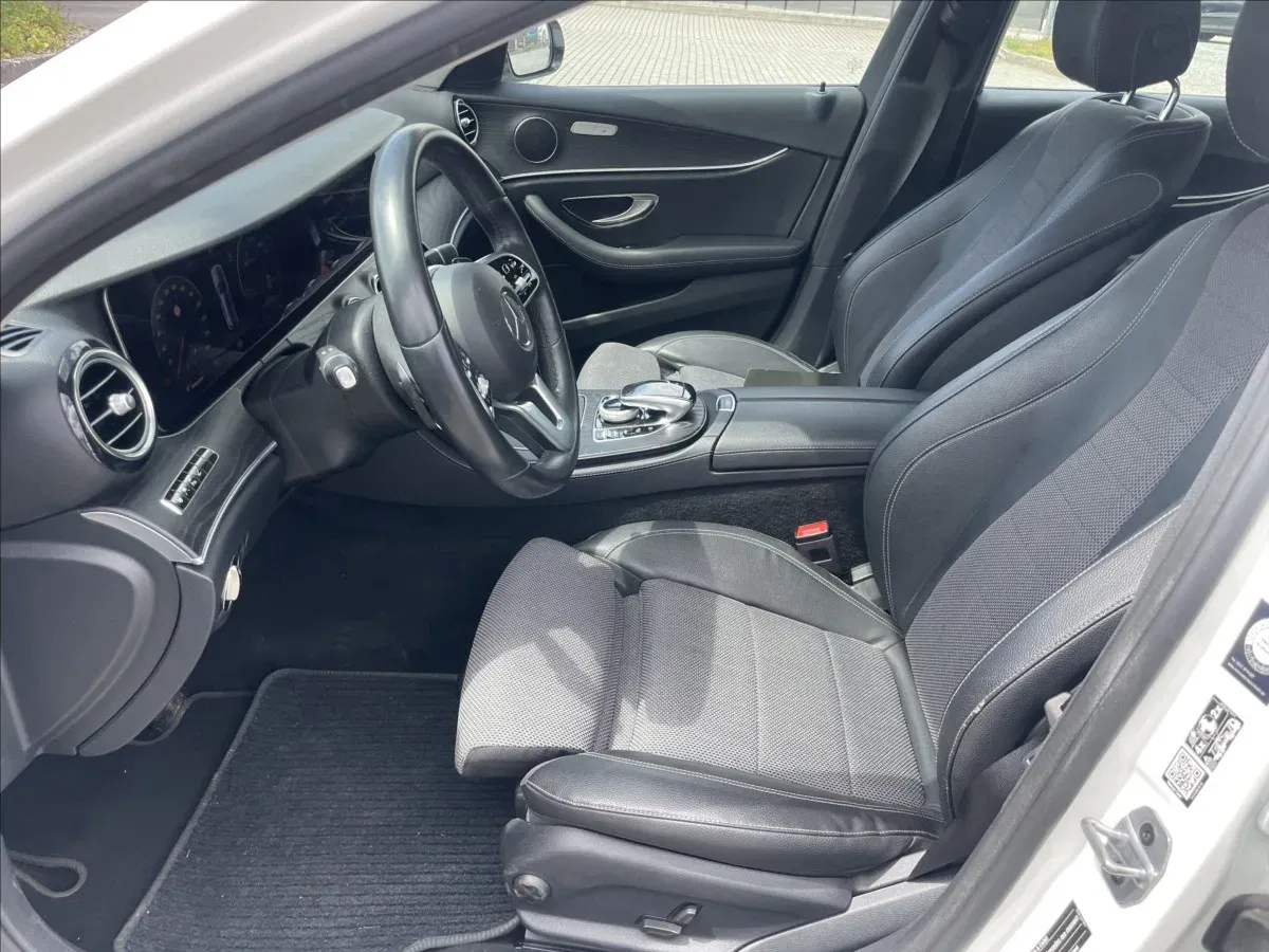 Mercedes-Benz Třídy E - Náhled 7