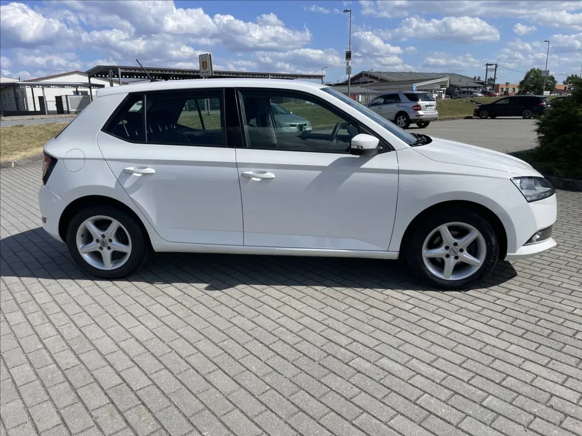 Škoda Fabia - Náhled 5