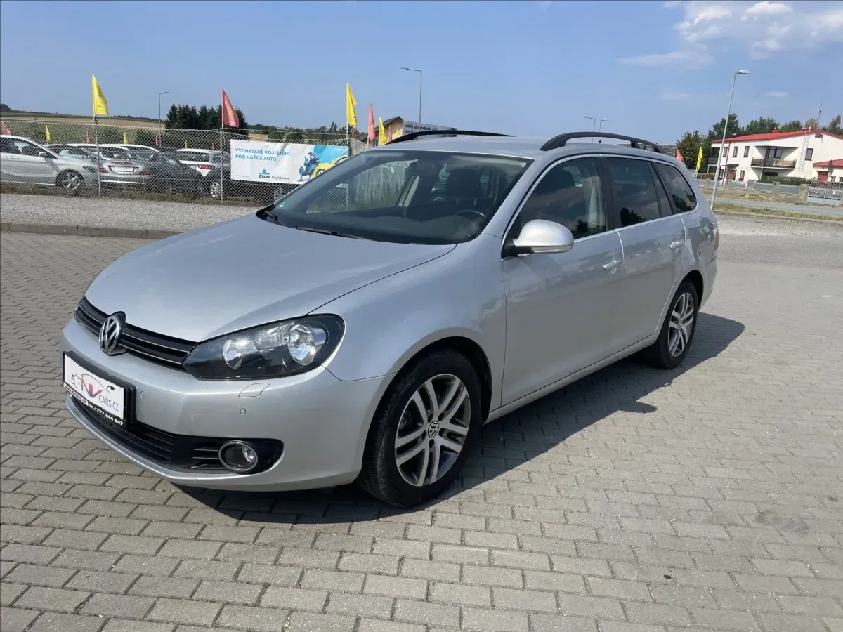 Volkswagen Golf - Obrázek 1