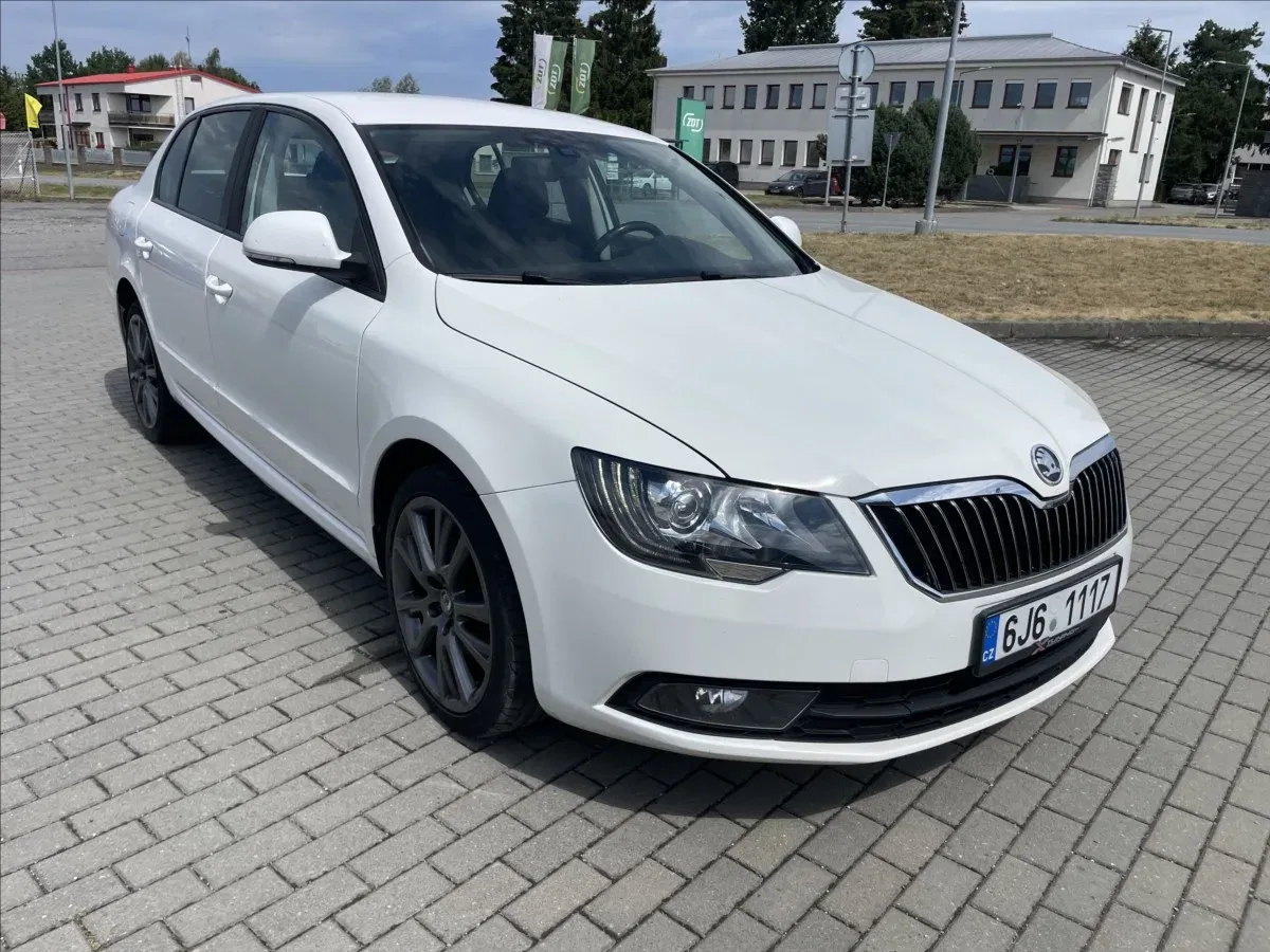 Škoda Superb - Náhled 6