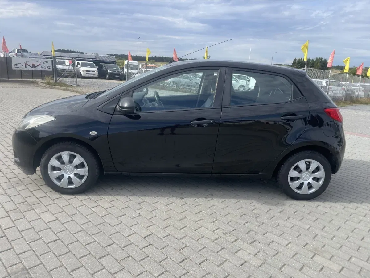 Mazda 2 - Náhled 2