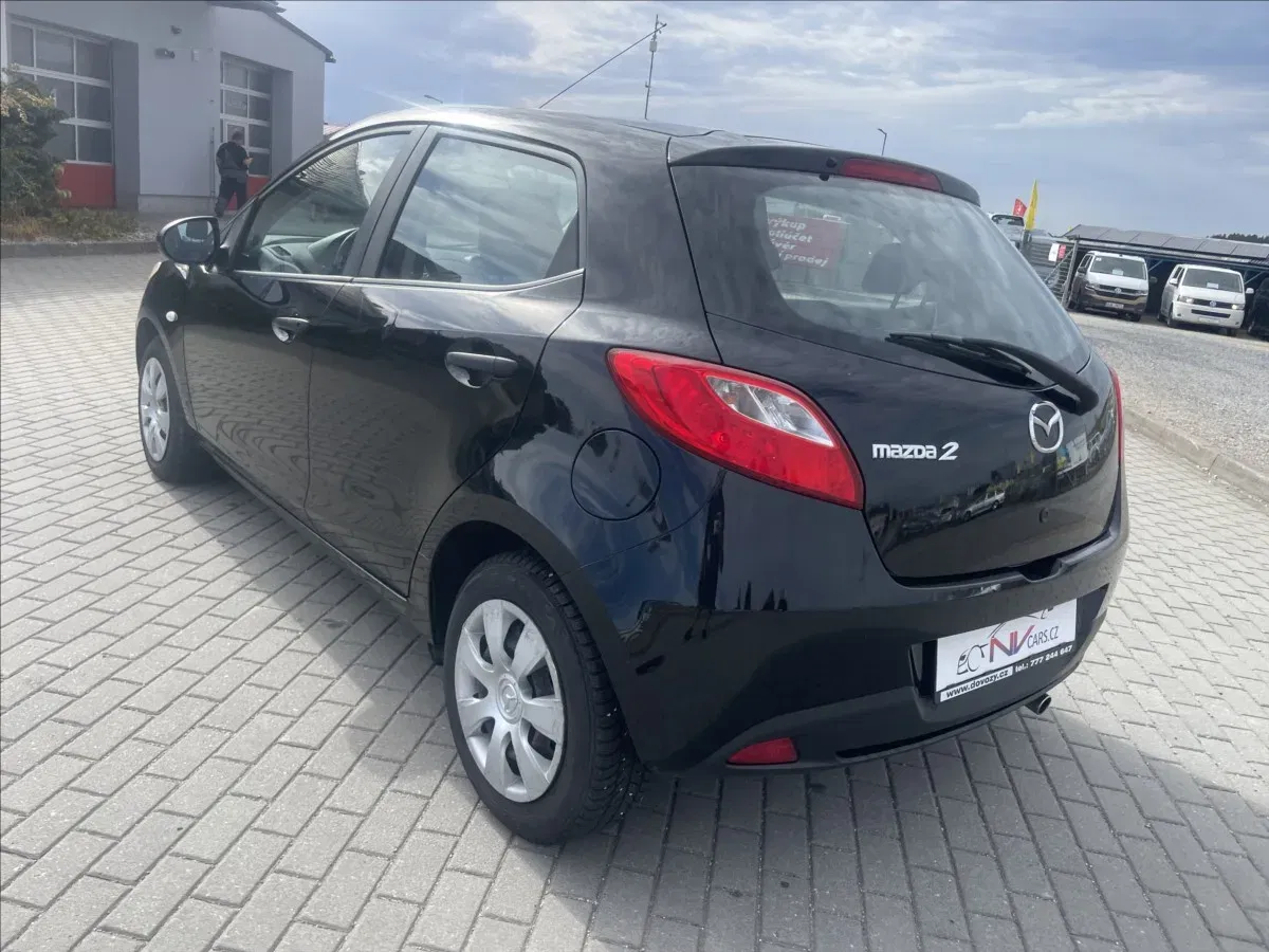 Mazda 2 - Náhled 3