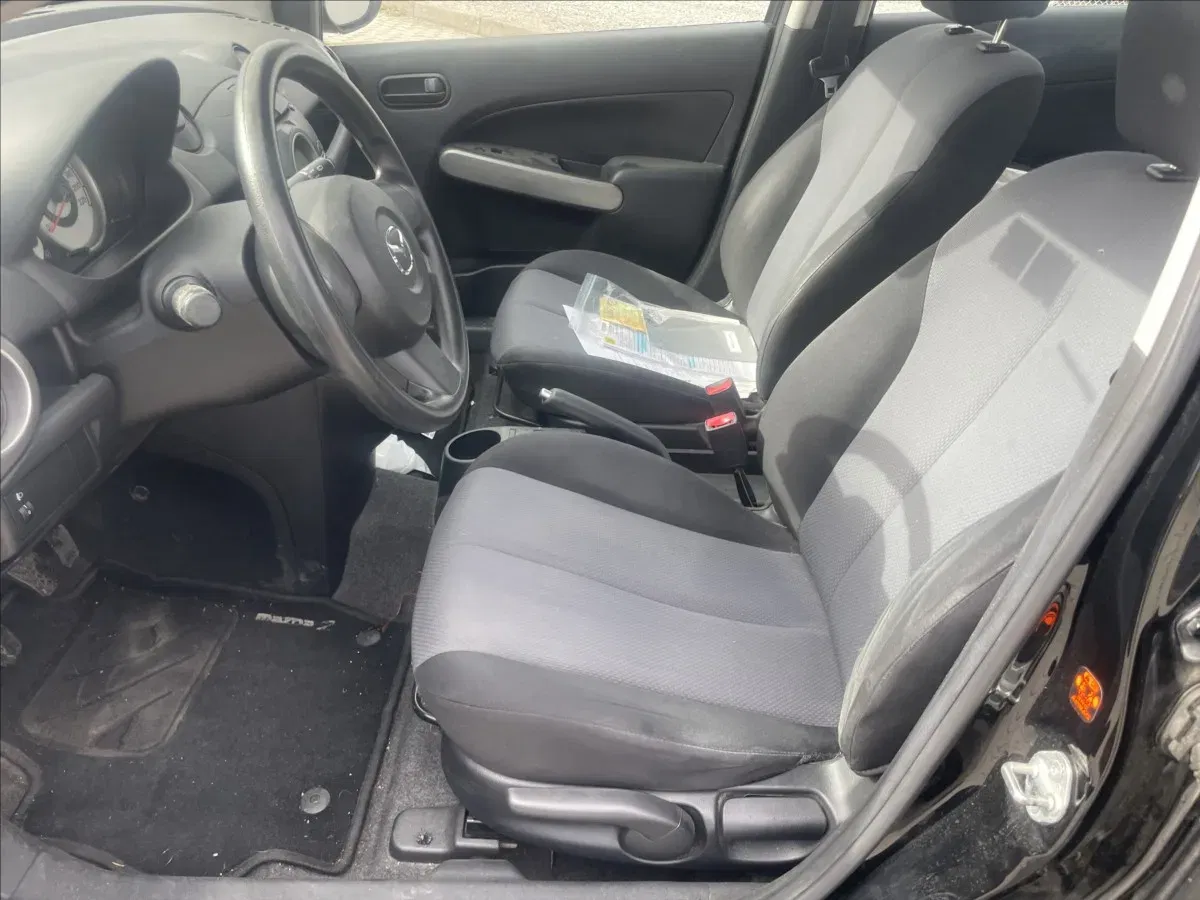 Mazda 2 - Náhled 7