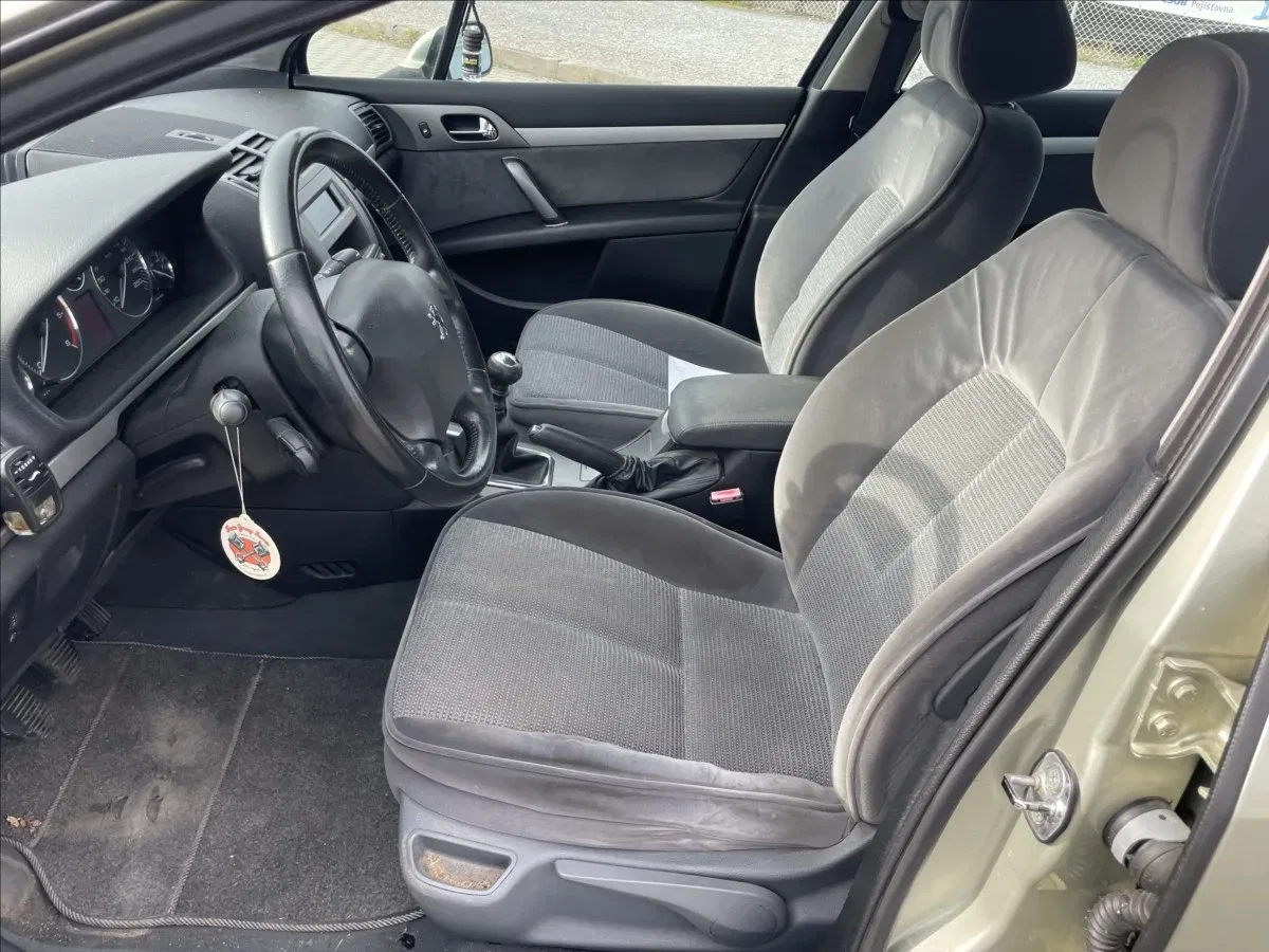 Peugeot 407 - Náhled 7